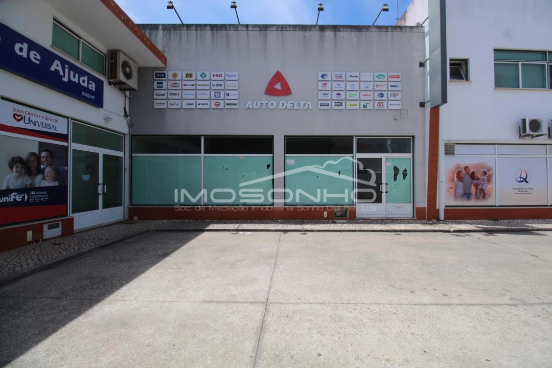 Armazém para Arrendamento em Marinha Grande Foto 7