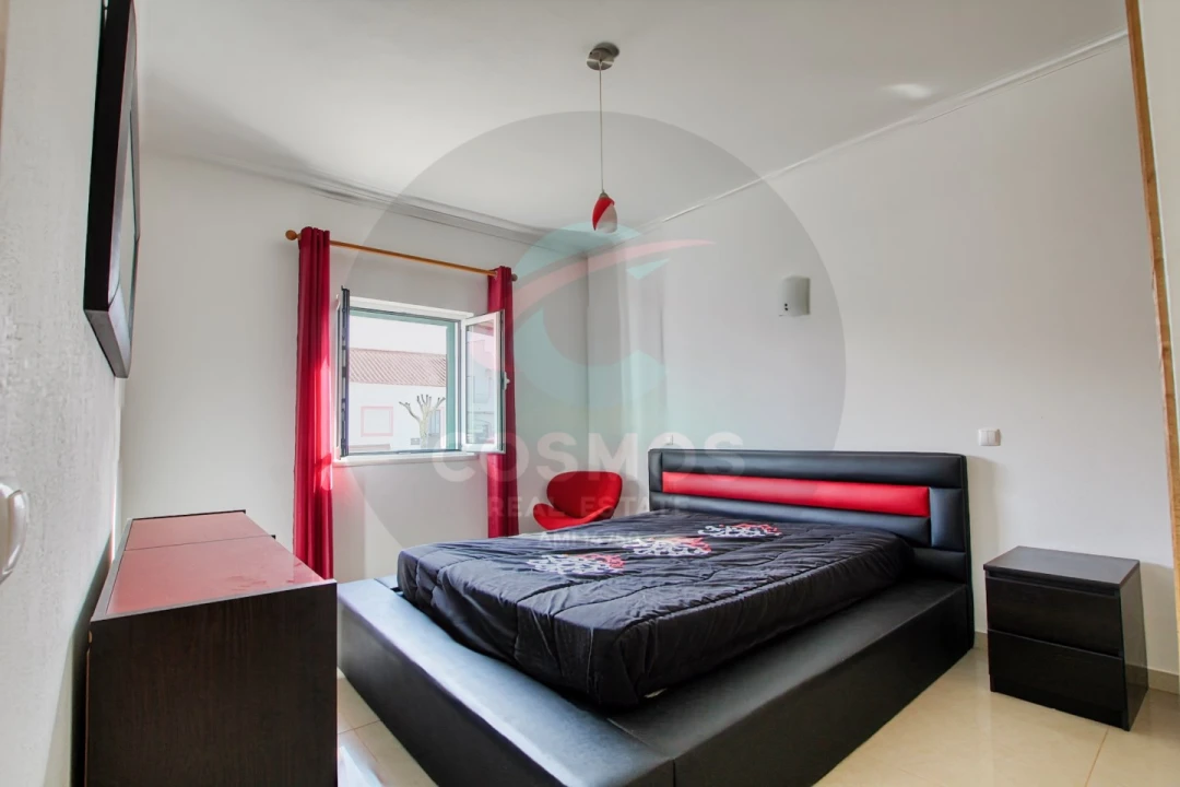 Moradia T1 para Venda em Rogil Foto 8