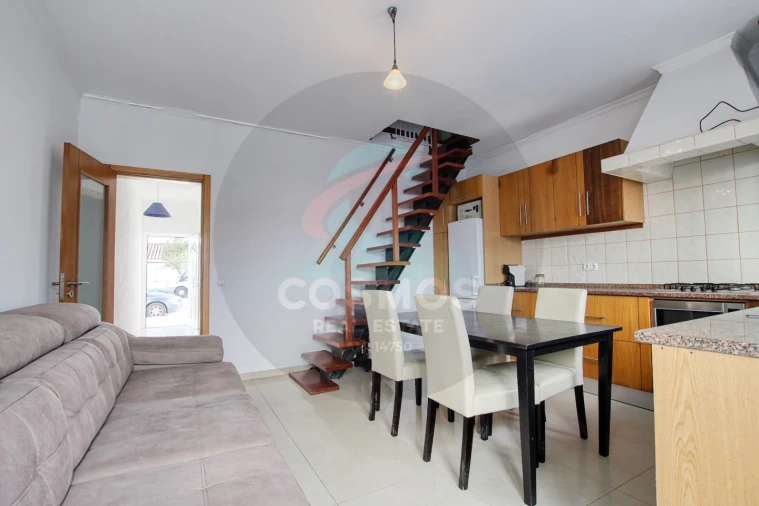 Moradia T1 para Venda em Rogil Foto 4