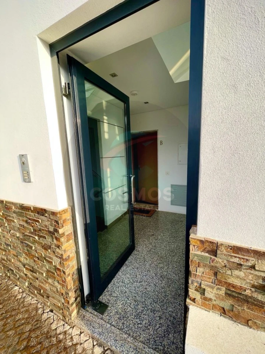 Apartamento T3 para Venda em São Teotónio Foto 8