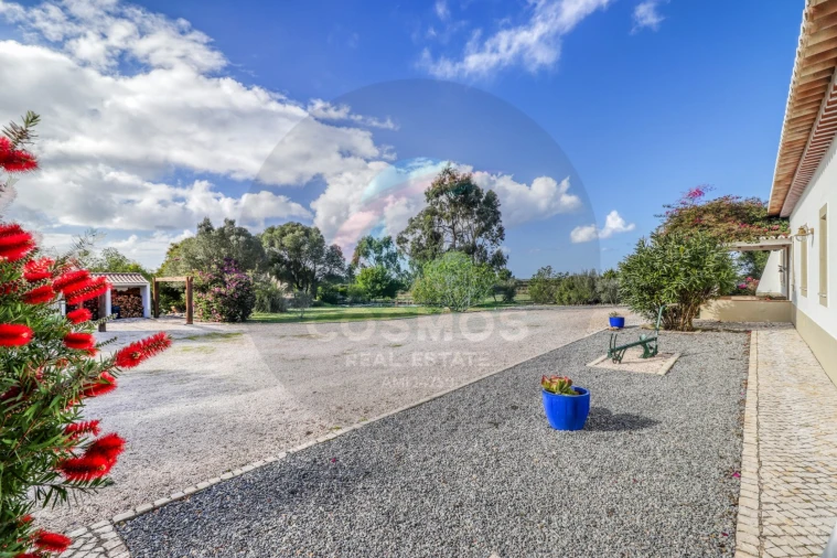 Quinta T4 para Venda em Aljezur Foto 35