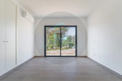 Moradia T4 para Venda em Aljezur