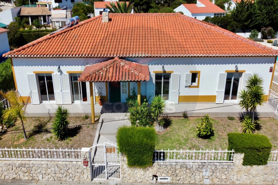 Moradia T4 para Venda em Aljezur Foto 6
