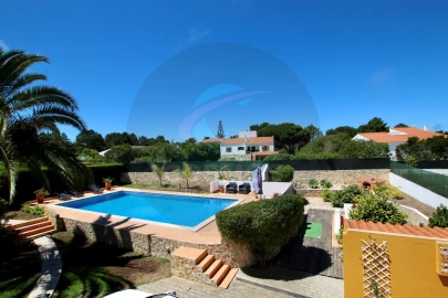 Moradia T4 para Venda em Aljezur