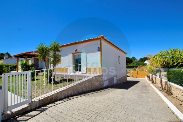 Moradia T4 para Venda em Aljezur Foto 44