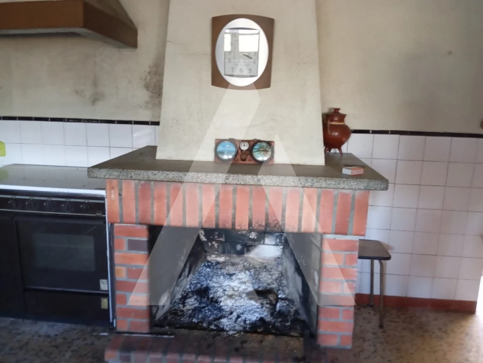 Moradia T3 para Venda em São João do Monte e Mosteirinho Foto 5