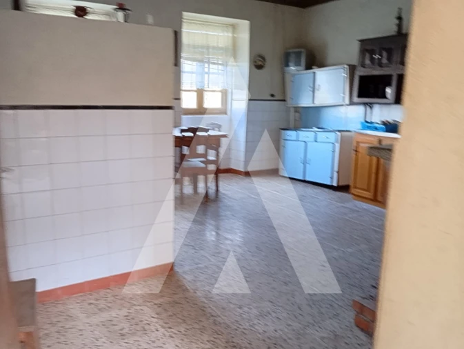 Moradia T3 para Venda em São João do Monte e Mosteirinho Foto 7