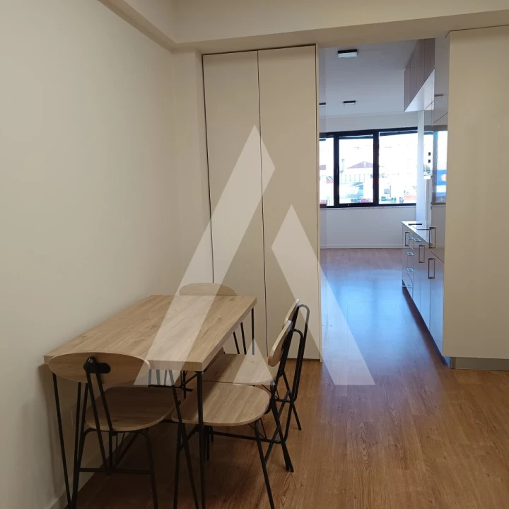 Apartamento T2 para Venda em Glória e Vera Cruz Foto 2