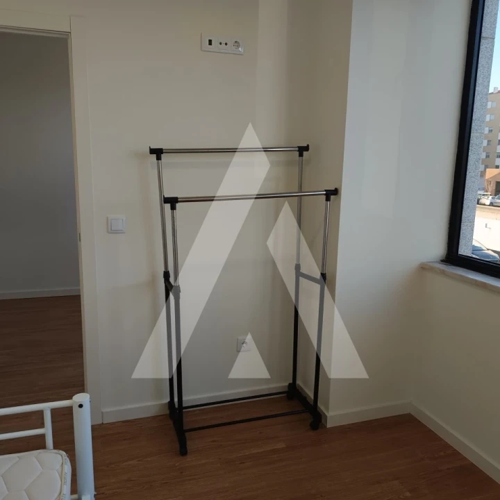Apartamento T2 para Venda em Glória e Vera Cruz Foto 26