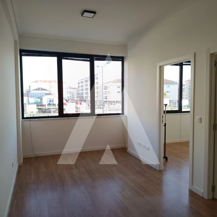 Apartamento T2 para Venda em Glória e Vera Cruz Foto 8