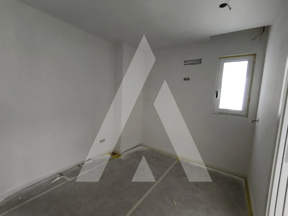 Apartamento T1 para Venda em Glória e Vera Cruz Foto 13