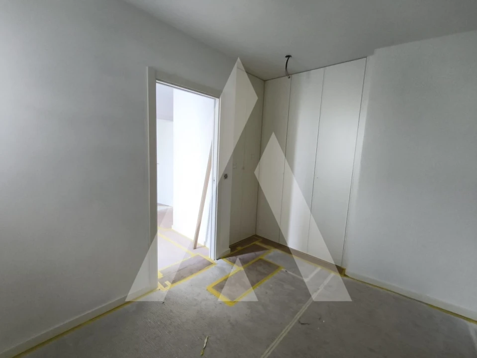 Apartamento T1 para Venda em Glória e Vera Cruz Foto 14