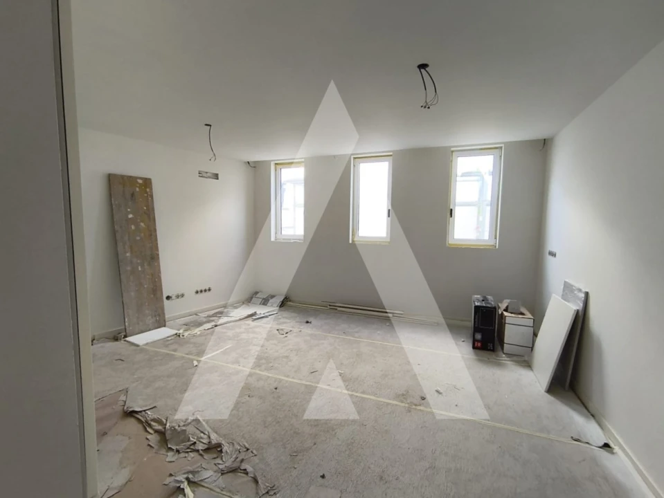 Apartamento T1 para Venda em Glória e Vera Cruz Foto 3