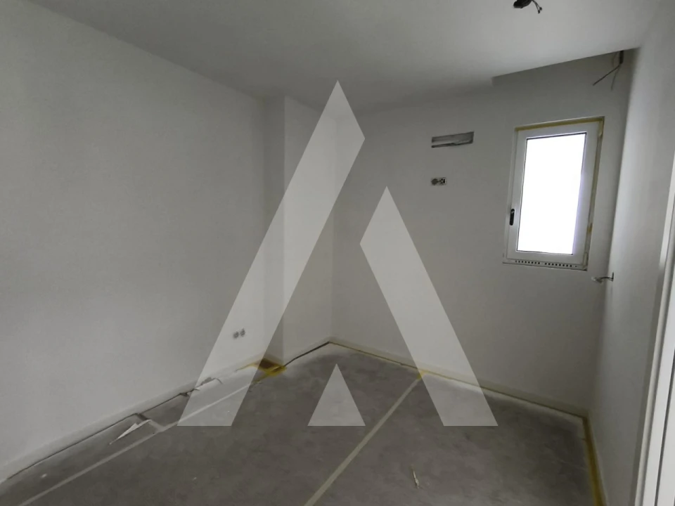 Apartamento T1 para Venda em Glória e Vera Cruz Foto 9