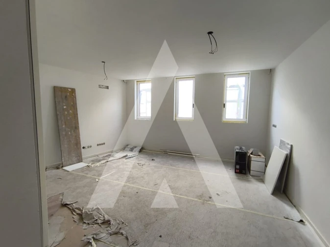 Apartamento T1 para Venda em Glória e Vera Cruz Foto 3