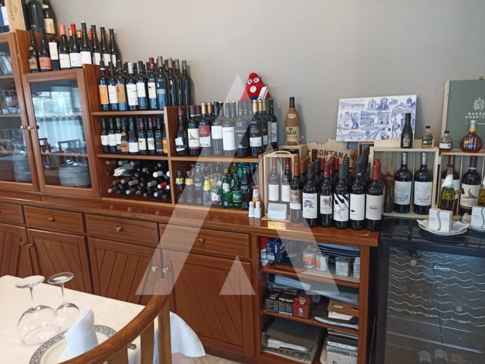 Negócio para Venda em Santa Maria Maior e Monserrate e Meadela Foto 6