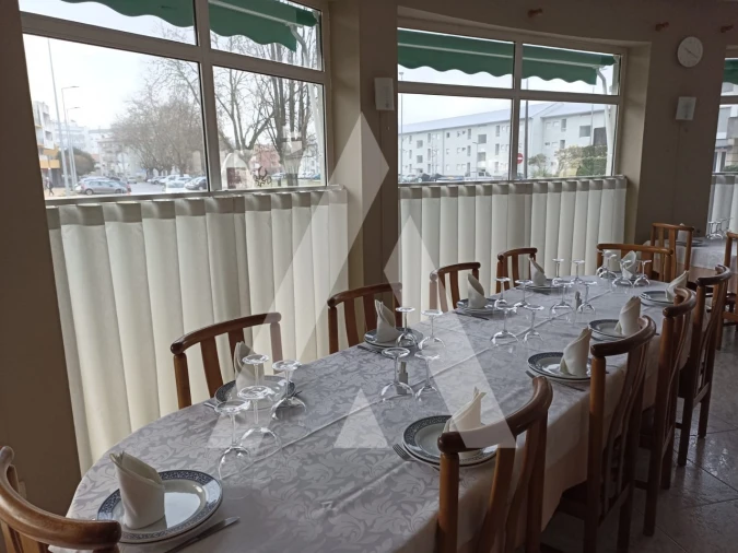 Negócio para Venda em Santa Maria Maior e Monserrate e Meadela Foto 5