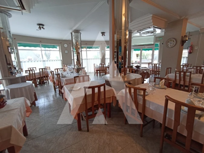 Negócio para Venda em Santa Maria Maior e Monserrate e Meadela Foto 3