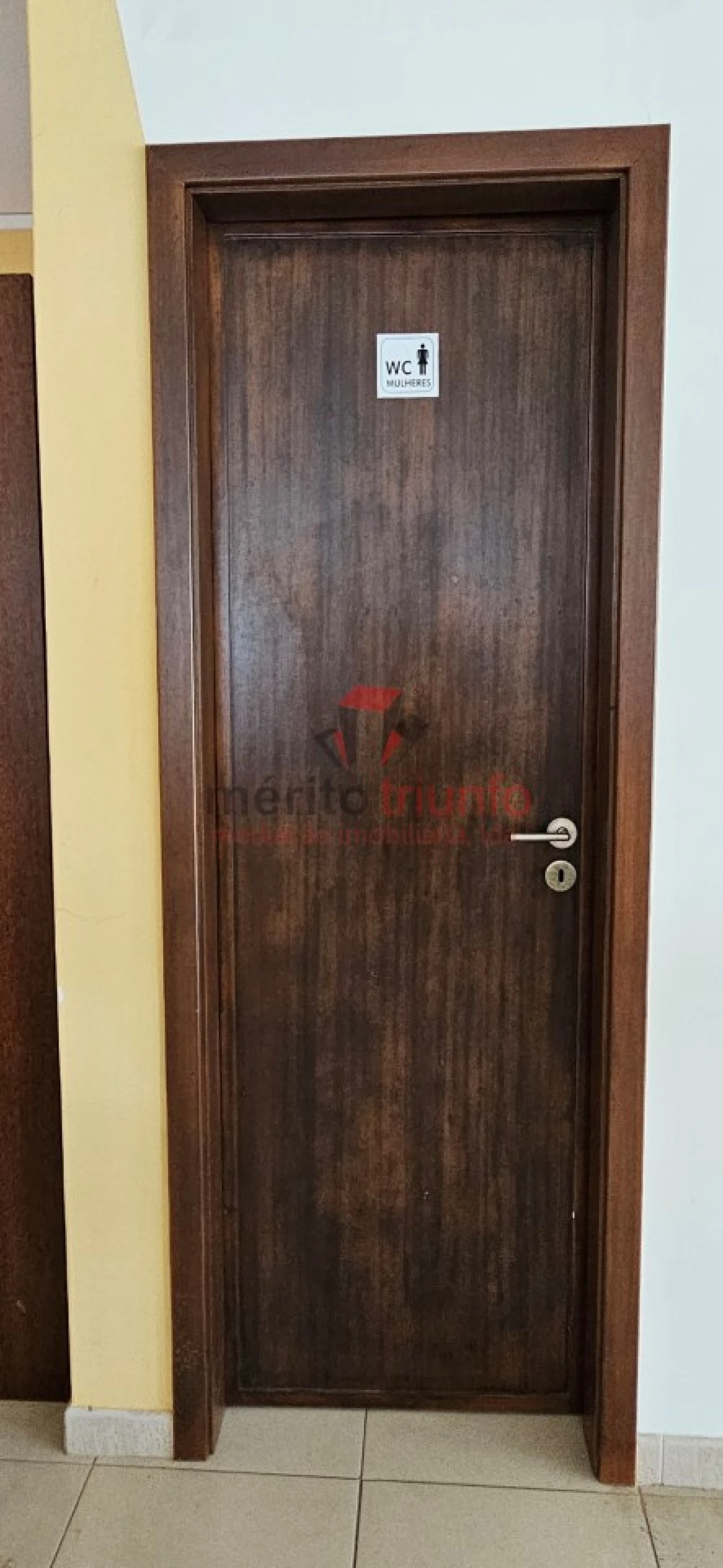 Loja para Venda em Vila das Aves Foto 13