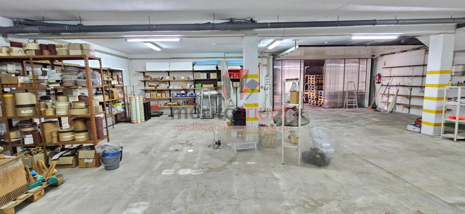 Loja para Venda em Vila das Aves Foto 25