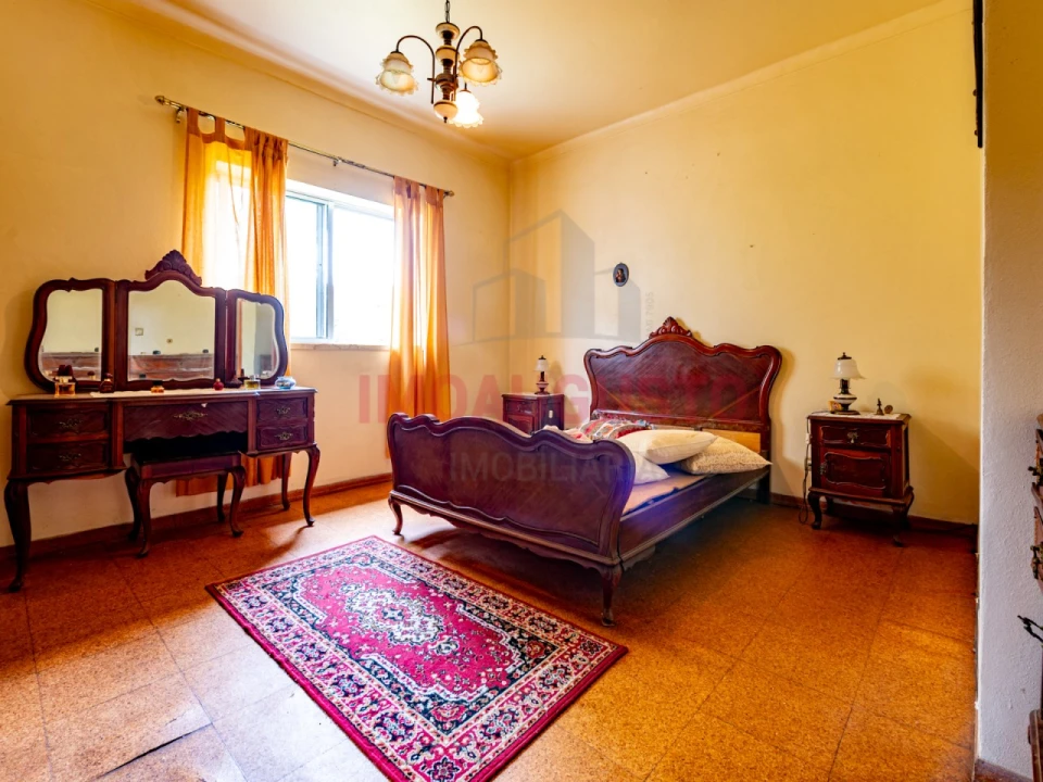 Moradia T3 para Venda em Casas do Soeiro Foto 16