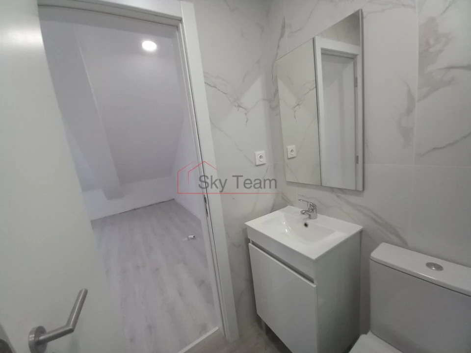 Apartamento T3 para Venda em Caparica e Trafaria Foto 33