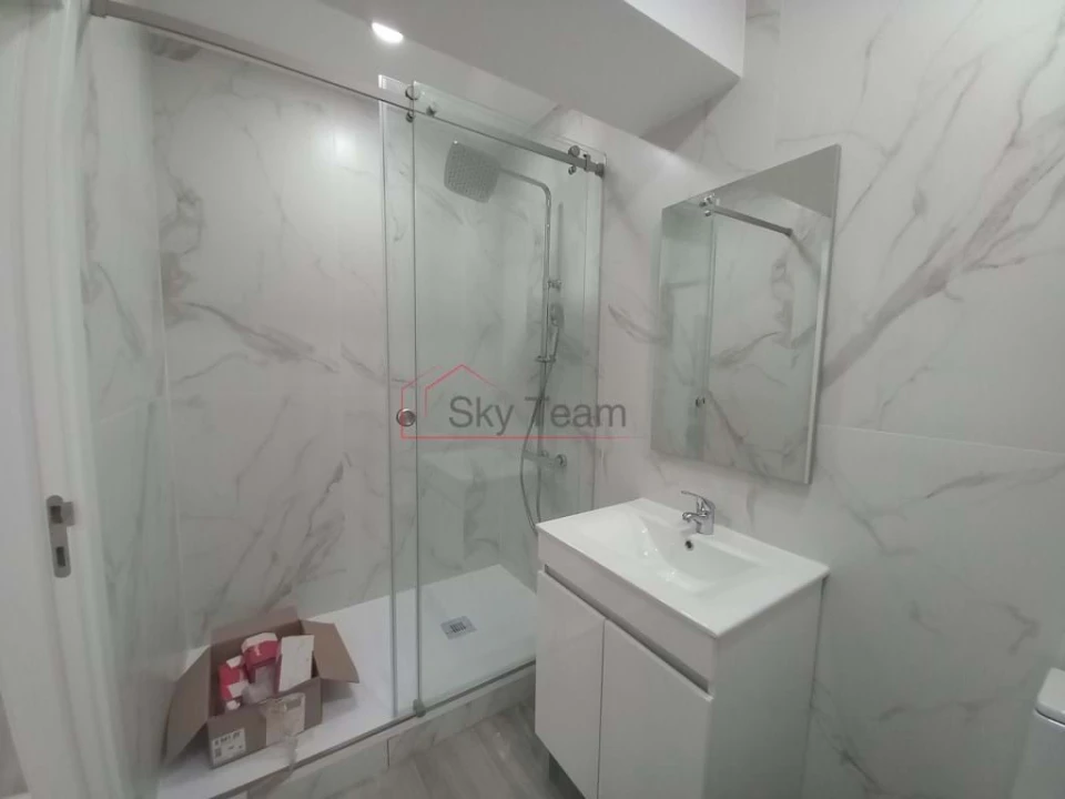 Apartamento T3 para Venda em Caparica e Trafaria Foto 19