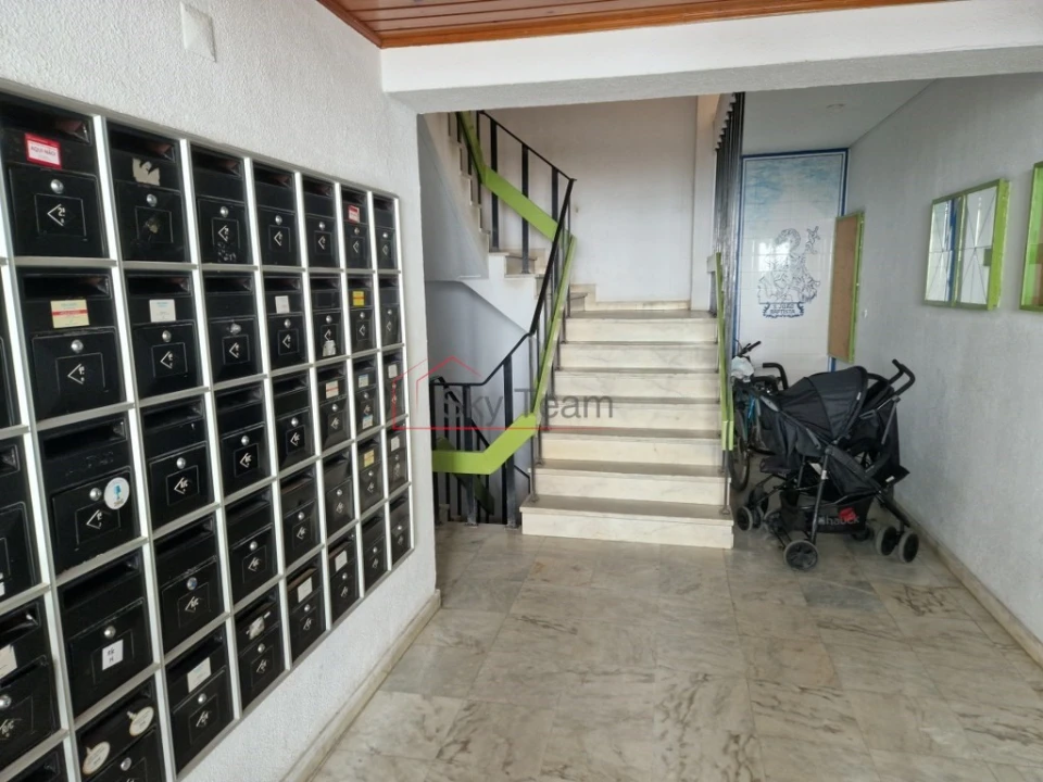 Apartamento T3 para Venda em Caparica e Trafaria Foto 45