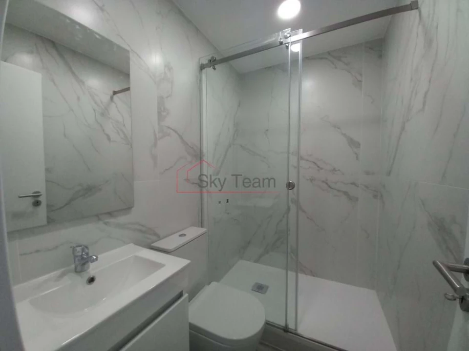 Apartamento T3 para Venda em Caparica e Trafaria Foto 32