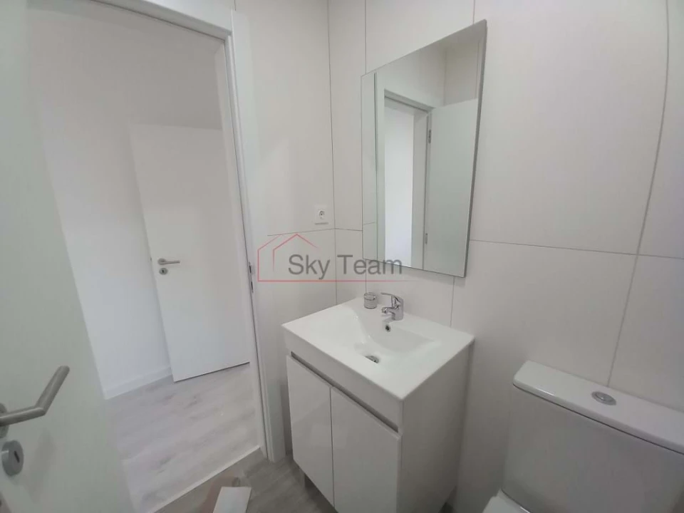 Apartamento T3 para Venda em Caparica e Trafaria Foto 23