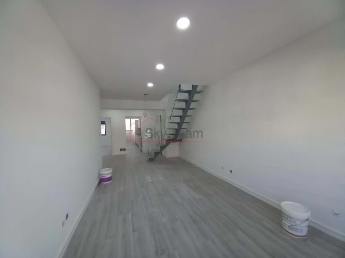 Apartamento T3 para Venda em Caparica e Trafaria Foto 10