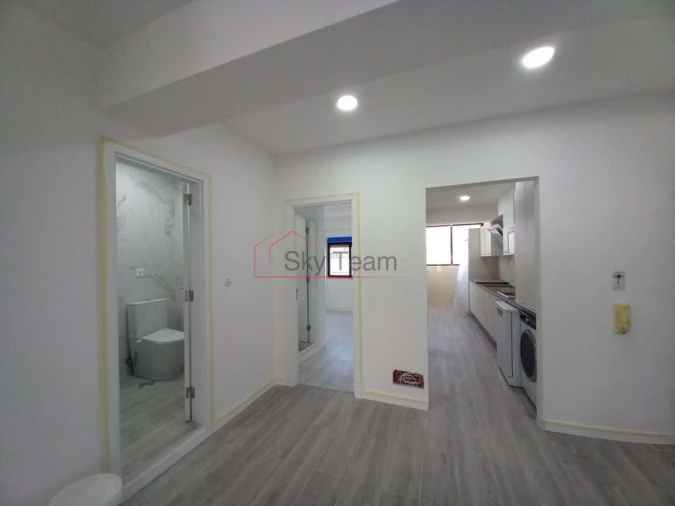 Apartamento T3 para Venda em Caparica e Trafaria Foto 11