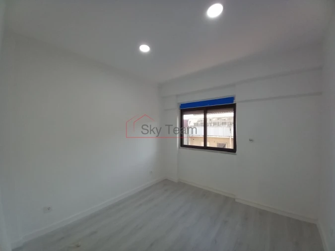 Apartamento T3 para Venda em Caparica e Trafaria Foto 24