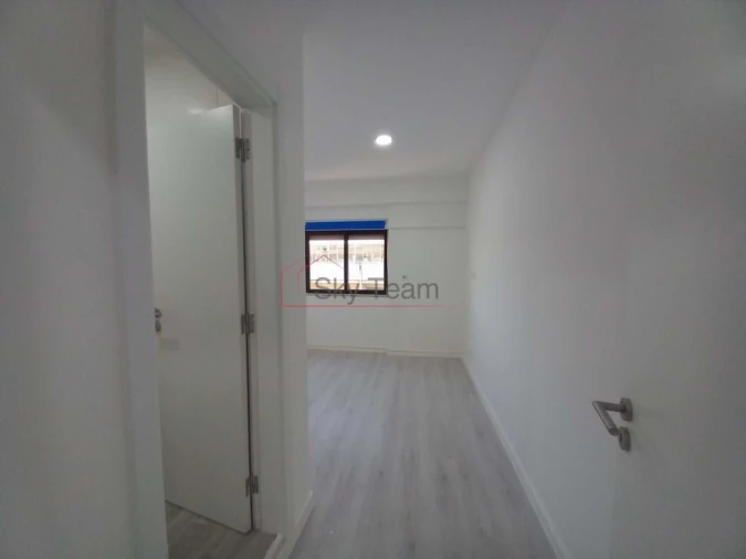 Apartamento T3 para Venda em Caparica e Trafaria Foto 21