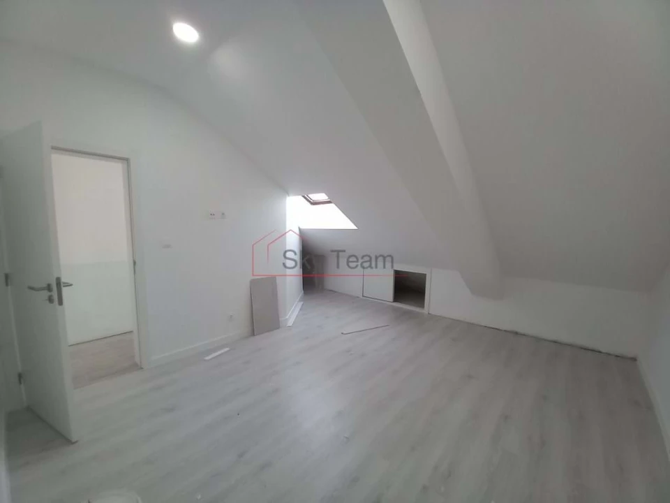 Apartamento T3 para Venda em Caparica e Trafaria Foto 28