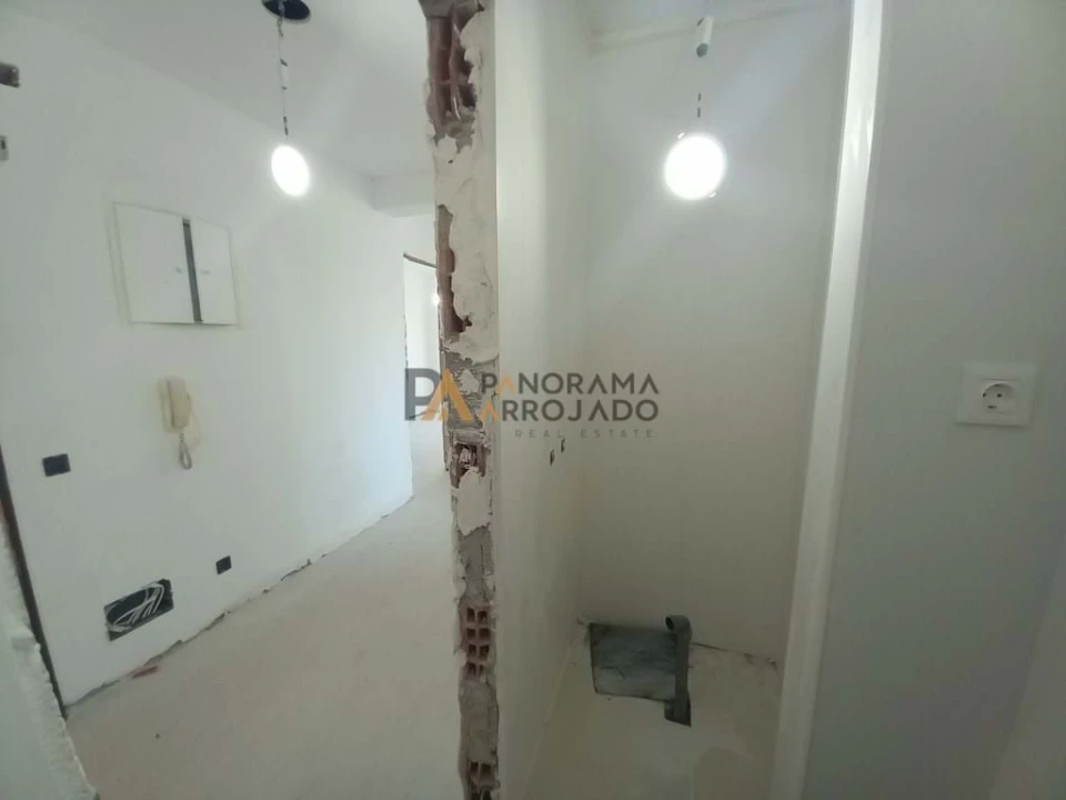 Apartamento T4 para Venda em Laranjeiro e Feijó Foto 23