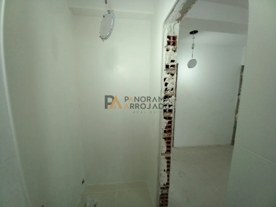 Apartamento T4 para Venda em Laranjeiro e Feijó Foto 24