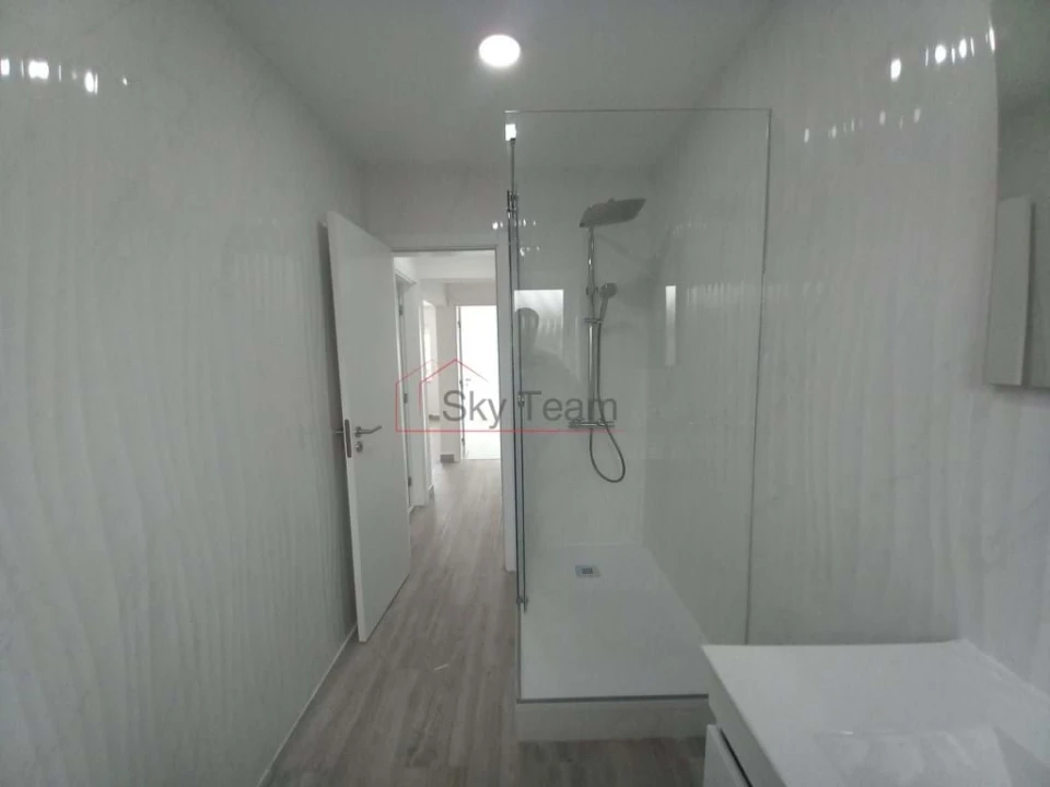 Apartamento T2 para Venda em Ericeira Foto 13