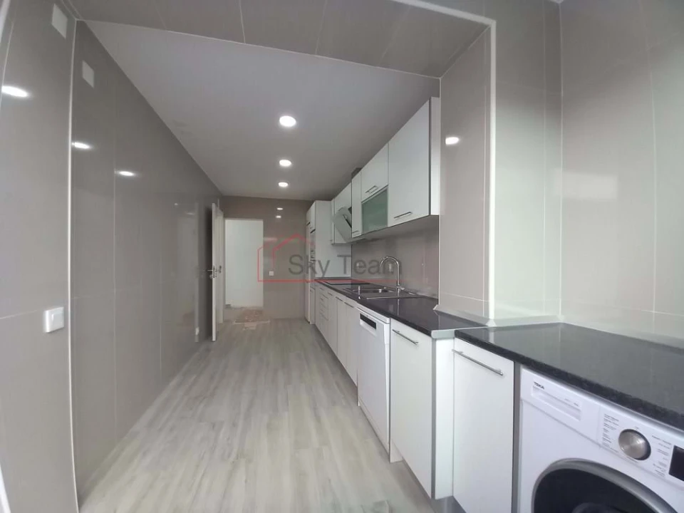 Apartamento T2 para Venda em Ericeira Foto 28