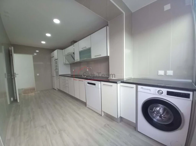 Apartamento T2 para Venda em Ericeira Foto 29