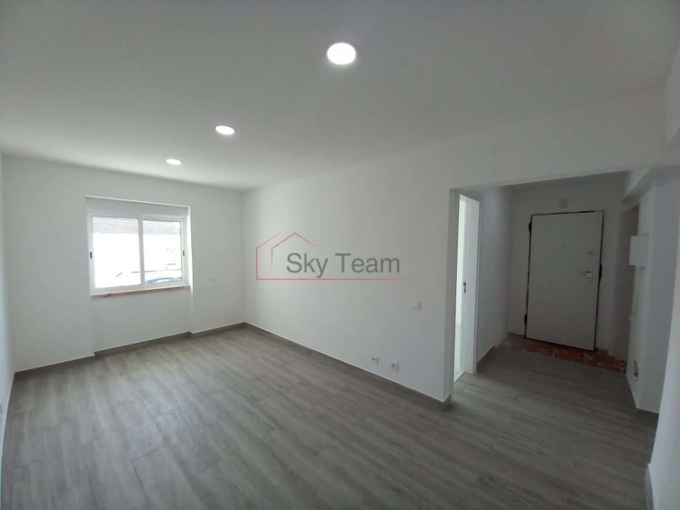 Apartamento T2 para Venda em Ericeira Foto 5