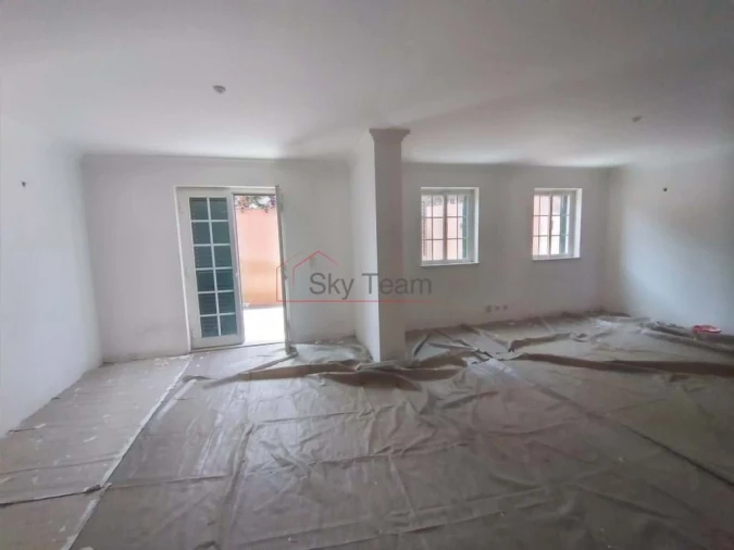 Moradia T5 para Venda em Rio de Mouro Foto 40