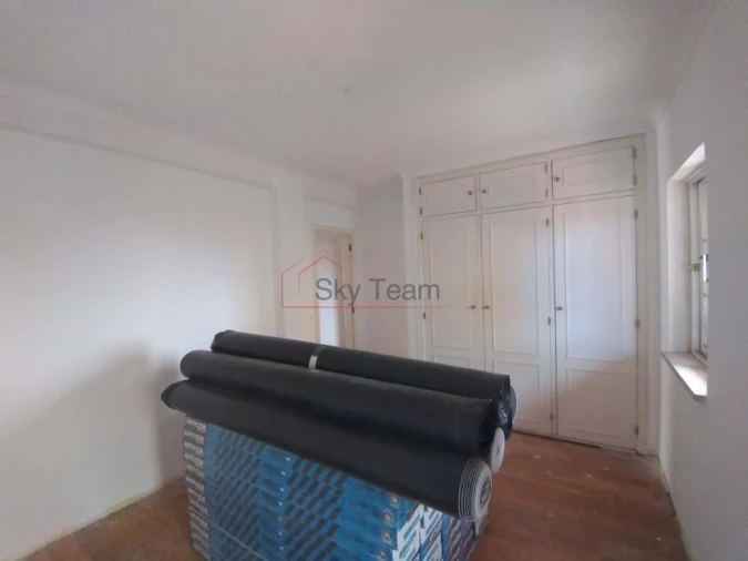 Moradia T5 para Venda em Rio de Mouro Foto 9