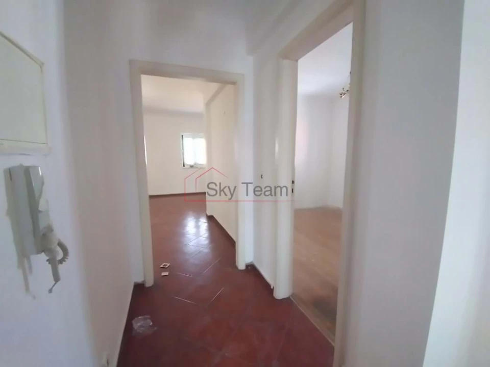 Moradia T5 para Venda em Rio de Mouro Foto 20