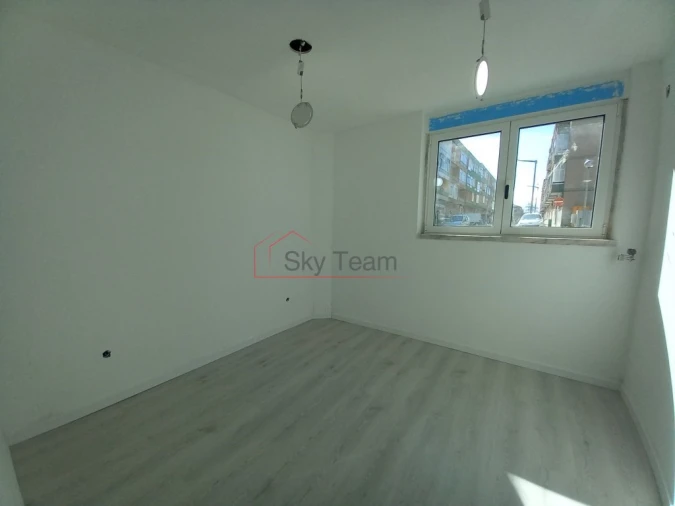 Apartamento T4 para Venda em Póvoa de Santa Iria e Forte da Casa Foto 33