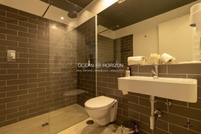 Apartamento para Venda em Estômbar e Parchal