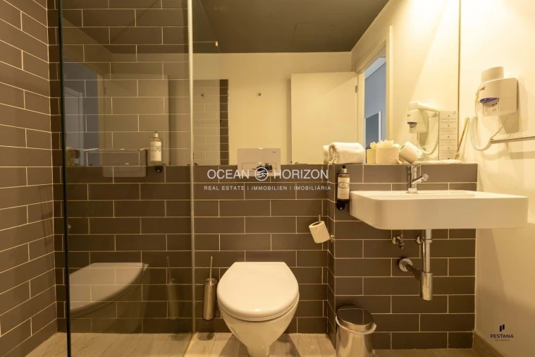 Apartamento para Venda em Estômbar e Parchal Foto 8