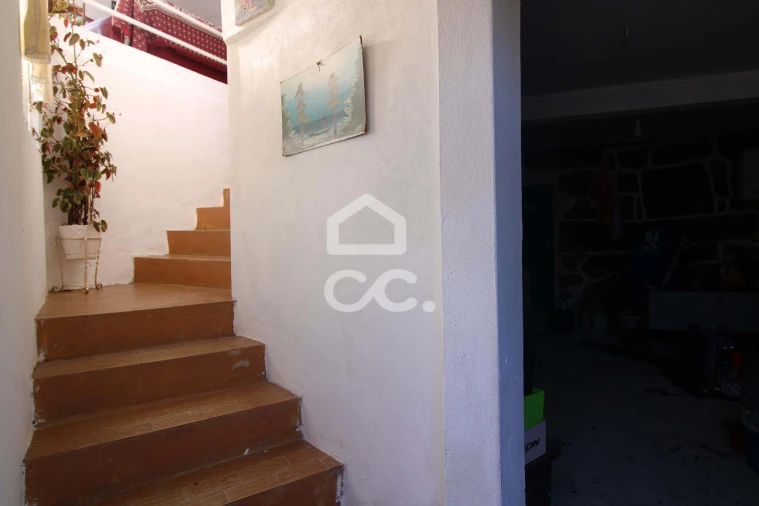 Moradia T4 para Venda em Lama de Arcos Foto 6