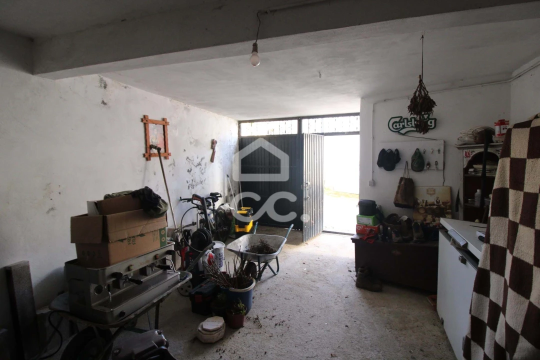 Moradia T4 para Venda em Lama de Arcos Foto 21