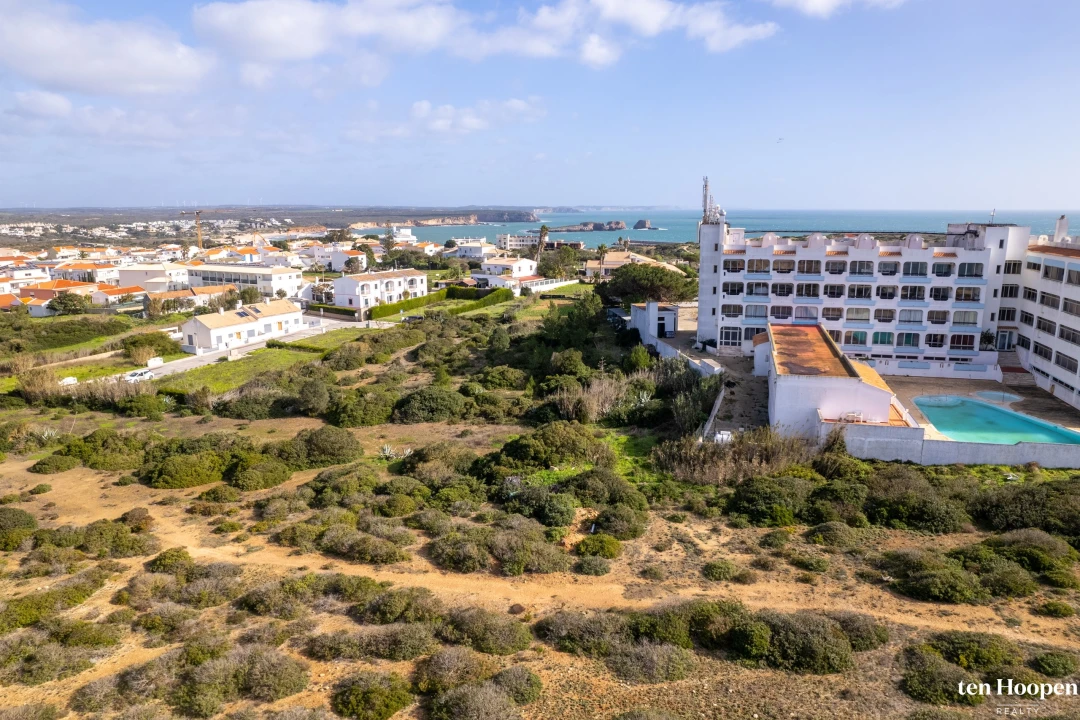 Terreno para Venda em Vila de Sagres Foto 3